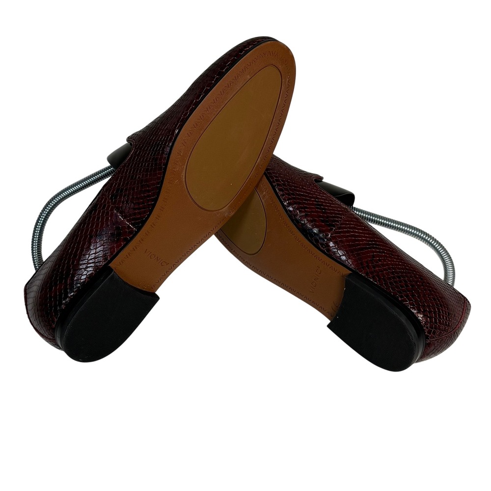 Vionic Willa Boa Burgundy Snakeskin Leather Pointed Toe Loafers Shoes Womens 9 - Picture 12 of 12